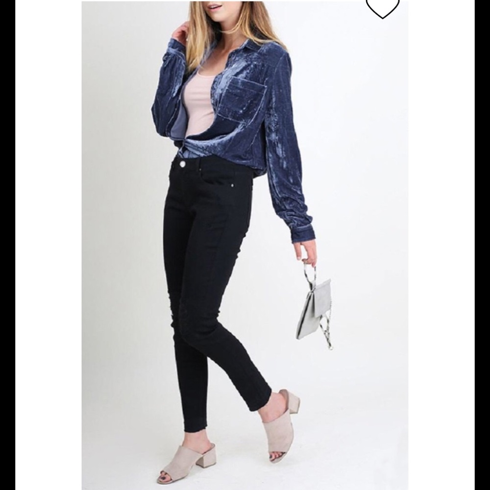 Umgee black raw hem skinny jeans - Picture 1 of 8